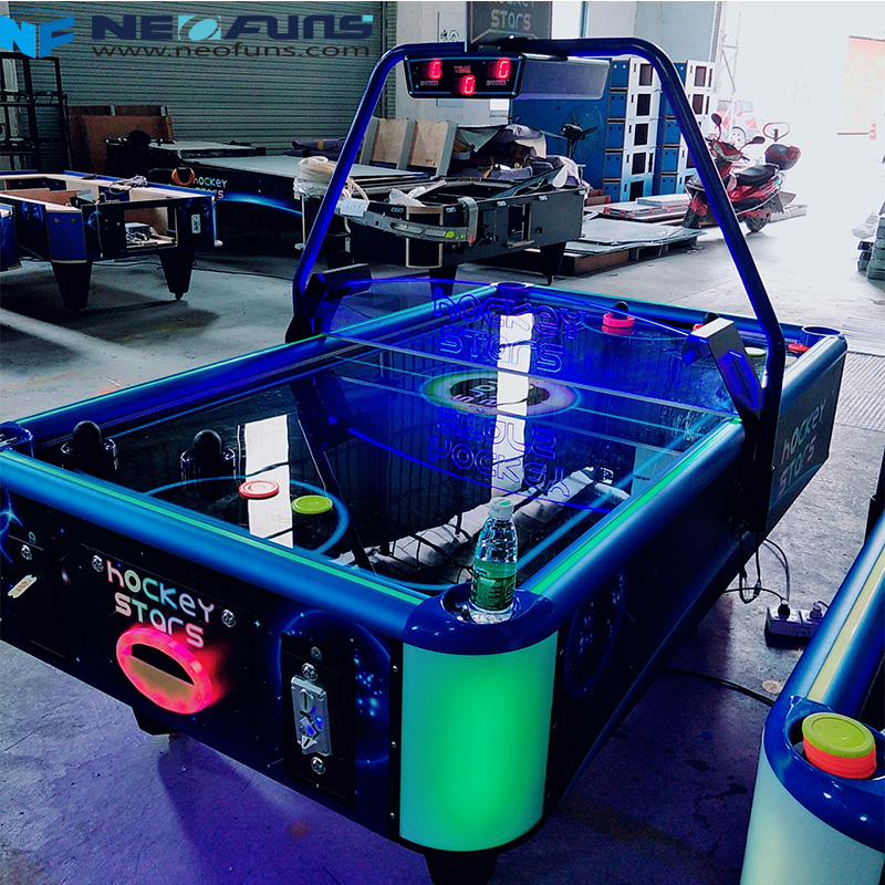 ベストセラーの定番PUKSパワースポーツマシンエアホッケーテ - Air Hockey Table のレビューと価格